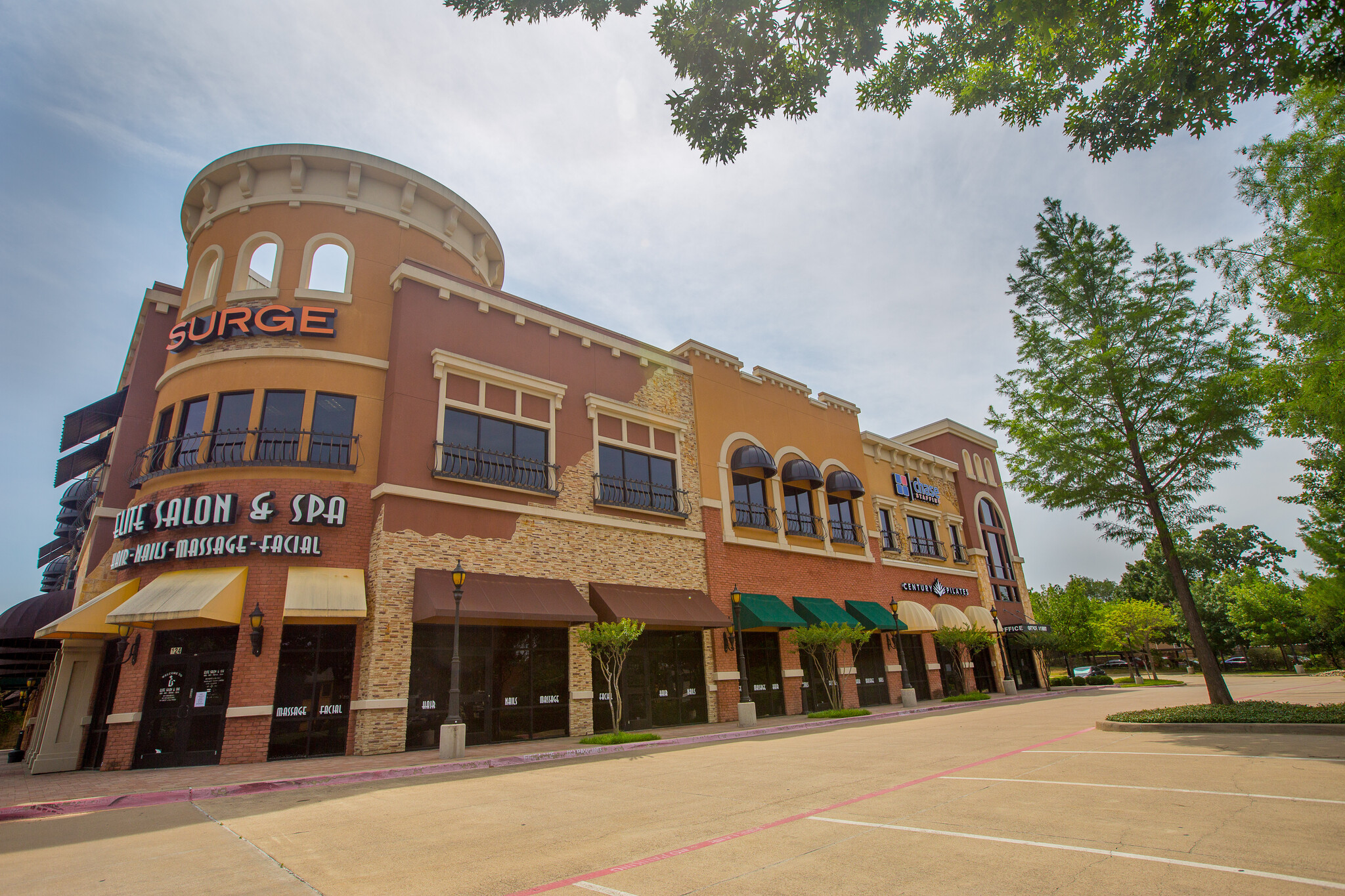 Oakhollow Group Green Oaks Commons